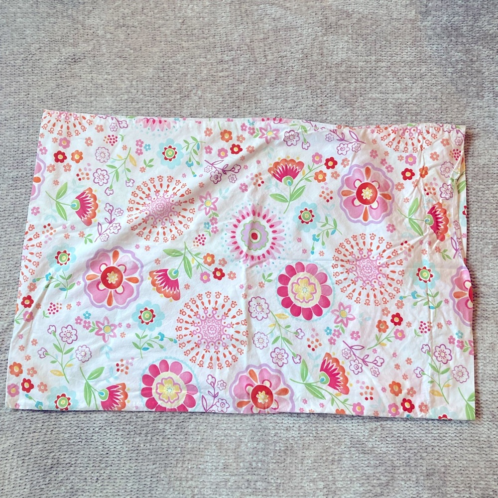 Pottery Barn Kids Floral Pillowcase, 100% cotton, cottagecore,‎ garden 🌺